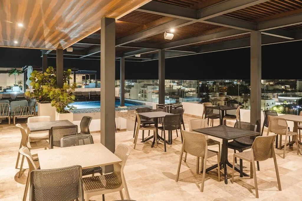 Chic 2Br In Exclusive Building Apartment Playa del Carmen