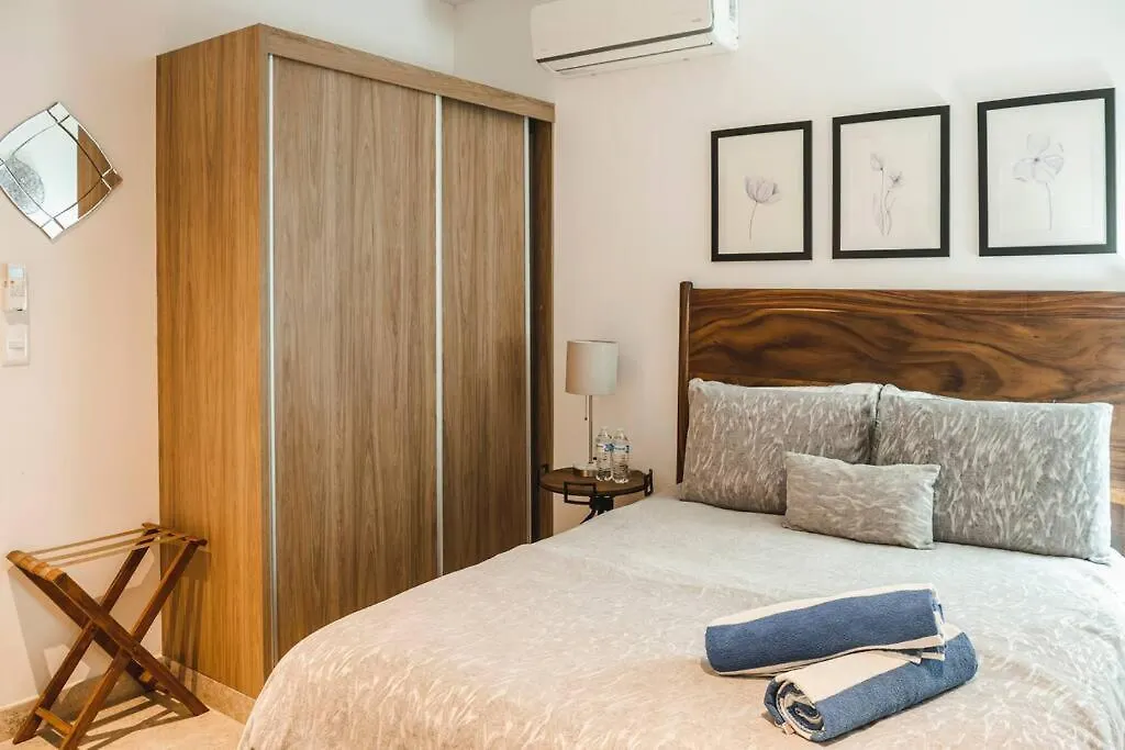 Chic 2Br In Exclusive Building Apartment Playa del Carmen Mexico