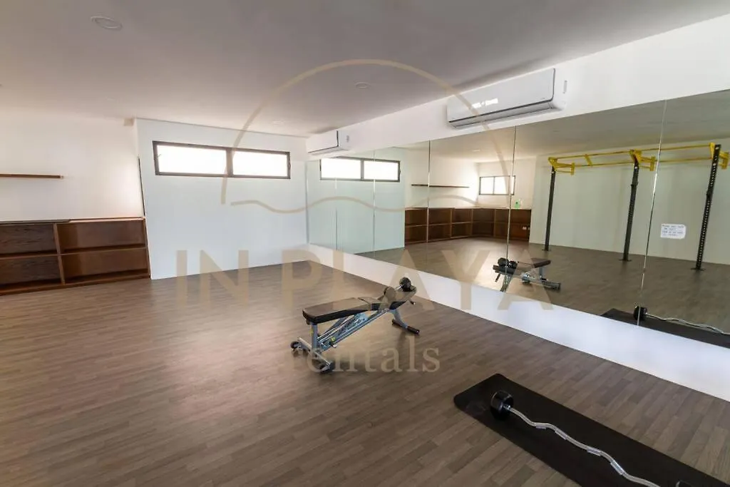 Chic 2Br In Exclusive Building Apartment Playa del Carmen